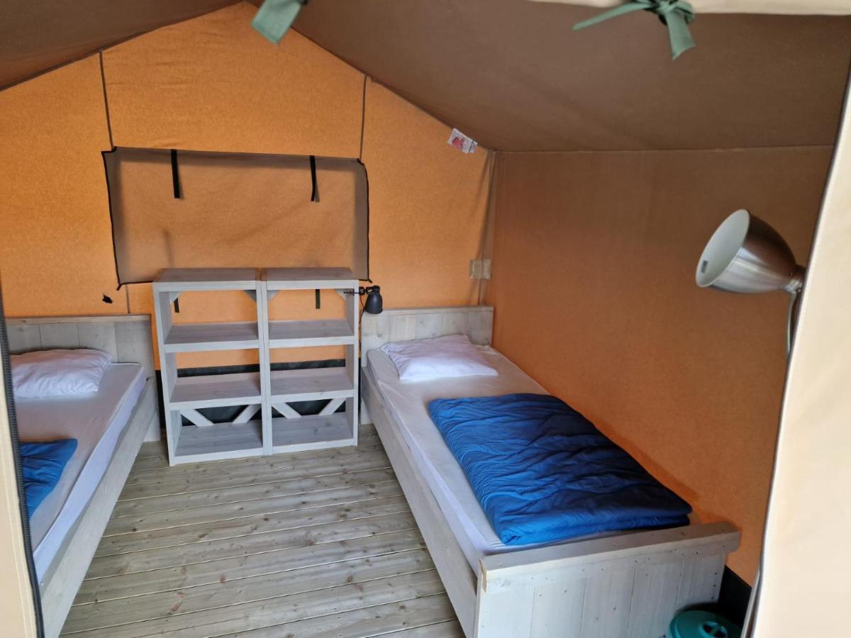 Camping Les Lavandes, كاستيلان الغرفة الصورة