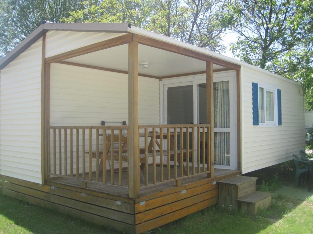 Camping Les Lavandes, كاستيلان الغرفة الصورة